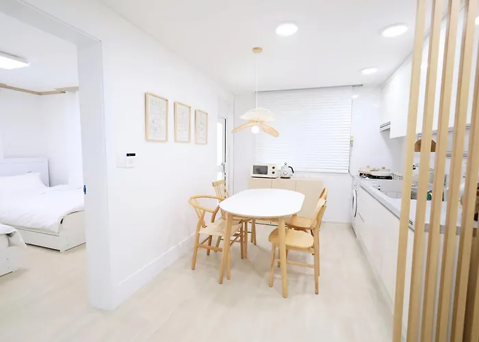 Гостевой дом Dough House No2 3*